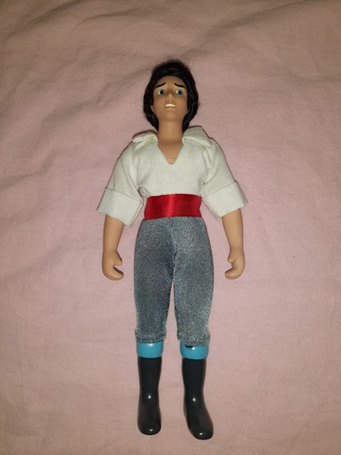 Poupee disney porcelaine - en,