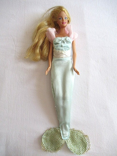 Barbie tenue sirene des - sirene,
